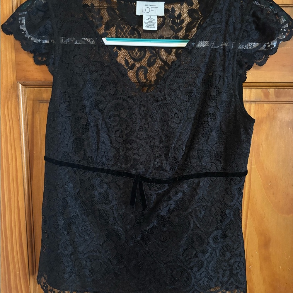 LOFT Black Lace Cap Sleeve Blouse with Tie Front